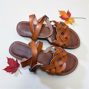 Aeropostale Tan Braided Women’s Sandals - US Size 8 - EUC